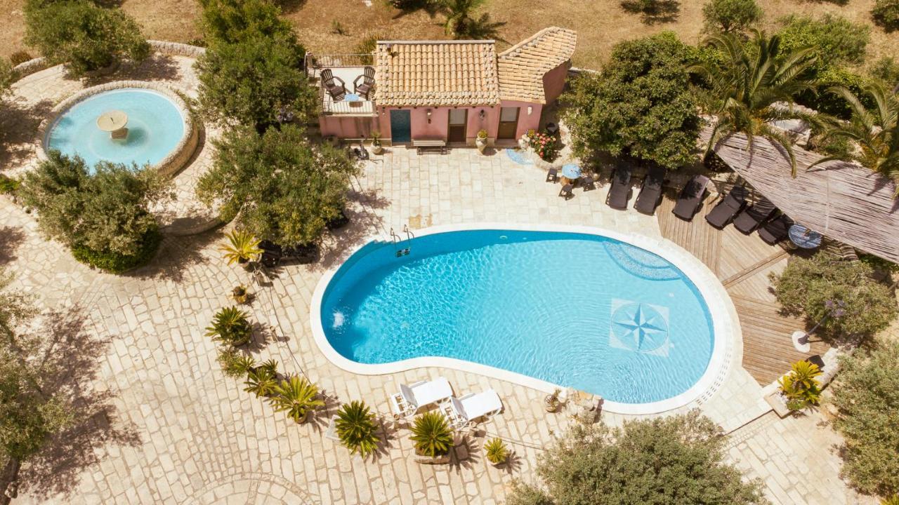 Dependance In Villa Con Piscina Ragusa Exterior foto