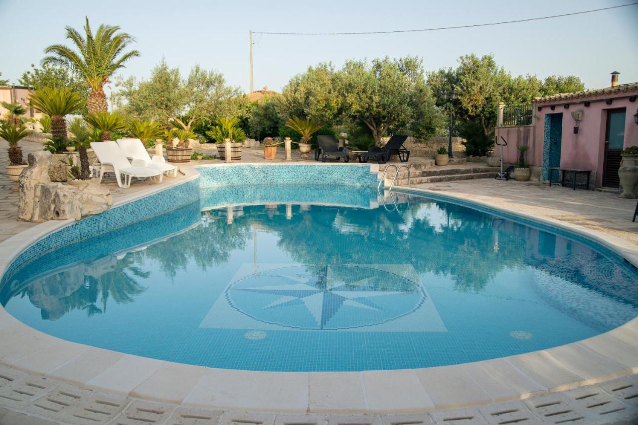 Dependance In Villa Con Piscina Ragusa Exterior foto
