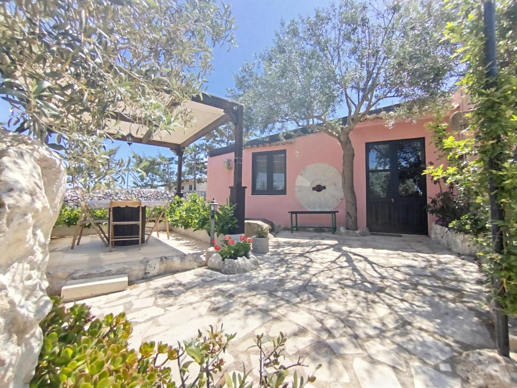 Dependance In Villa Con Piscina Ragusa Exterior foto
